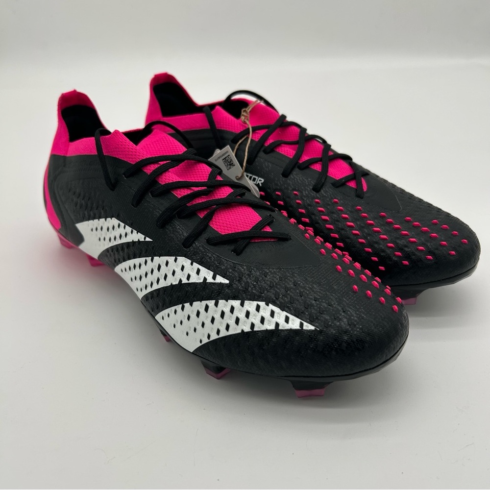 Adidas Predator Accuracy.1 Low Soccer Cleats